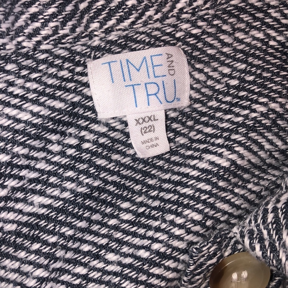 Time and Tru button down shacket shirt with pockets size XXlarge/22 - Picture 3 of 7
